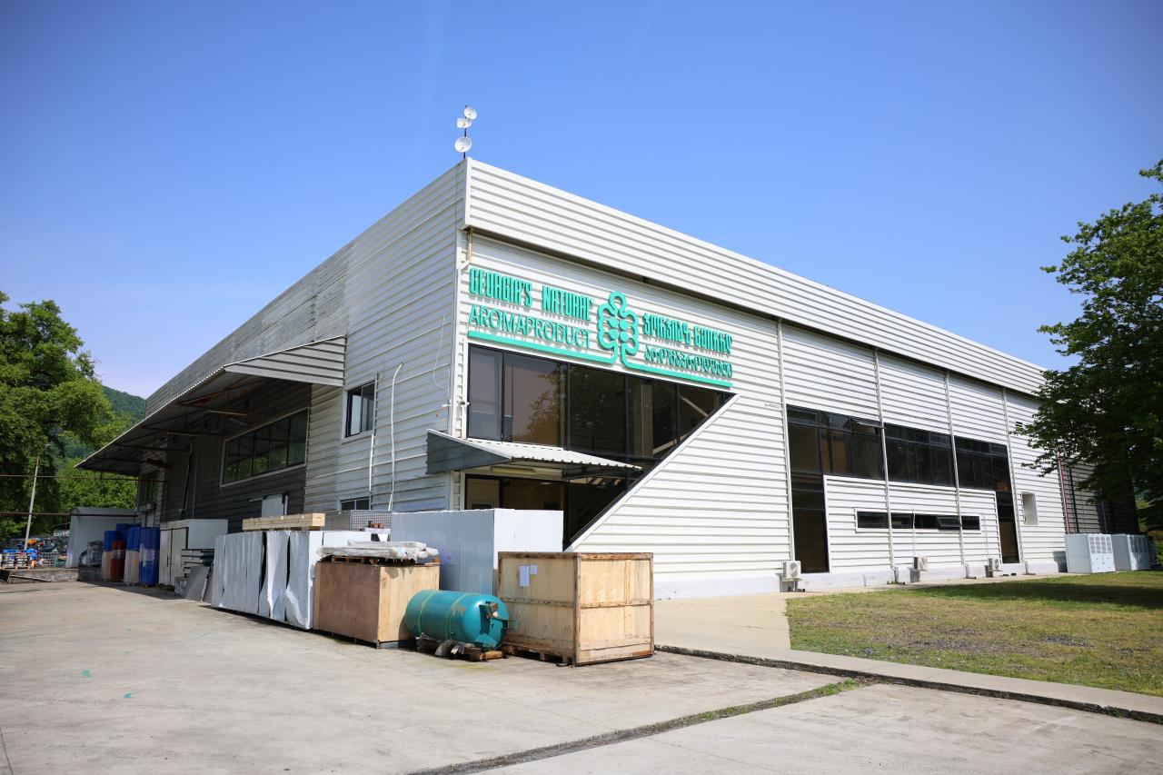  „Georgias Natural” -   A natural juice production facility