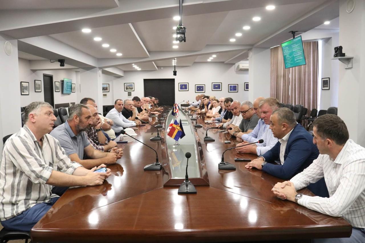  სამეგრელო-ზემო სვანეთის რეგიონში „აგროთანადაფინანსების სახელმწიფო პროგრამის“ შესახებ საინფორმაციო შეხვედრა ჩატარდა