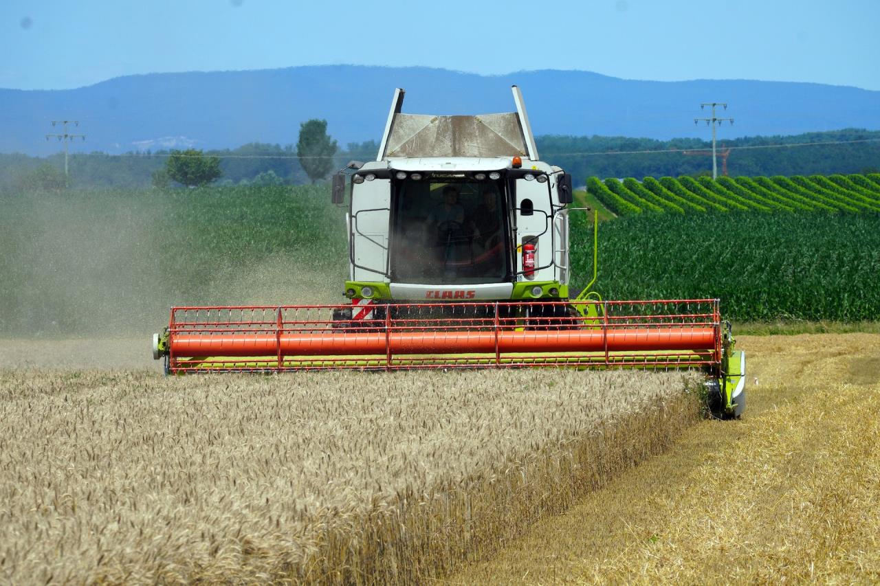 The budget for the harvesting agricultural machinery and equipment co-financing program is increasing 